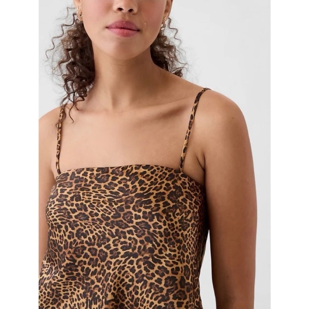GAP Satin Cami Top in Leopard Print Size Medium